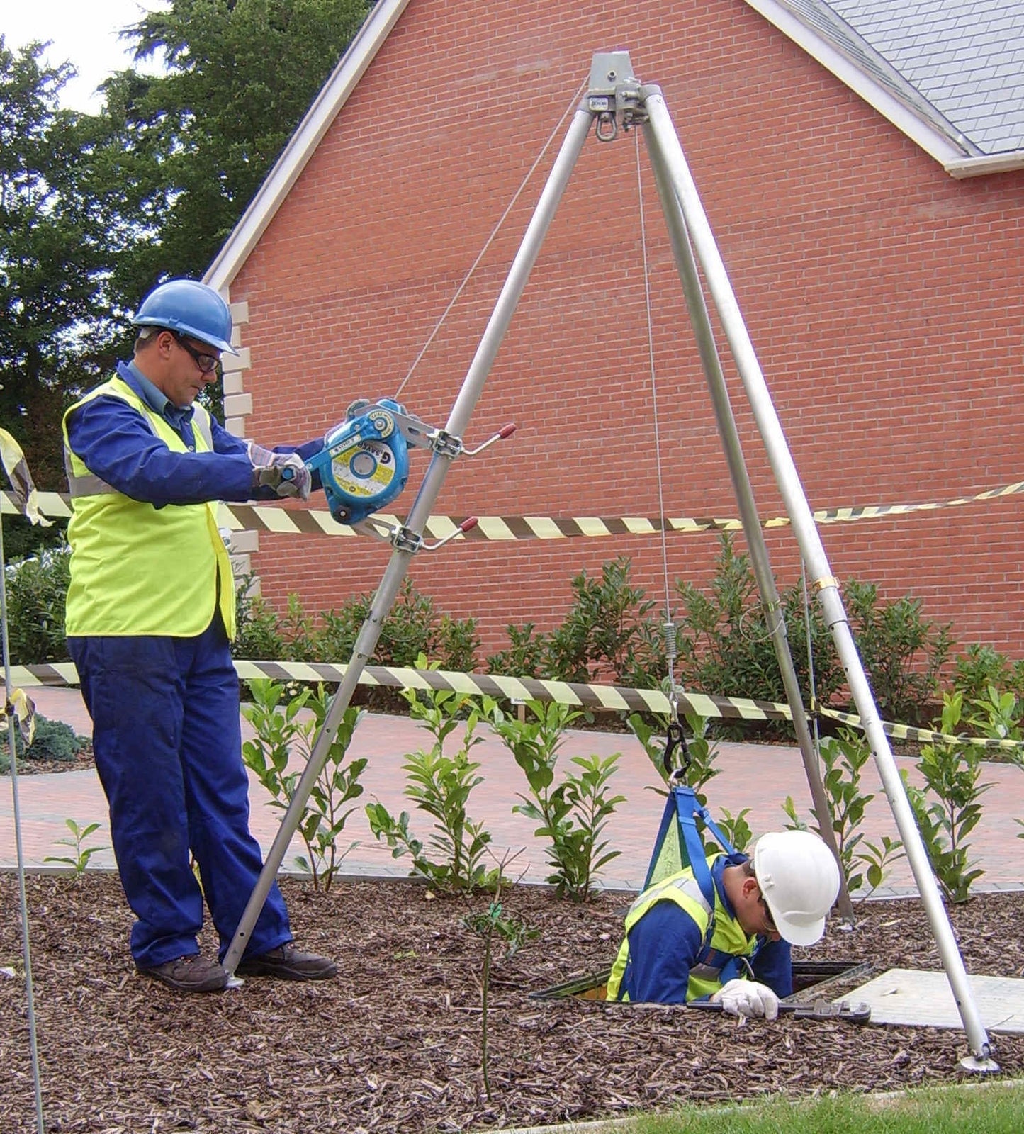 Globestock G.Saver II™ Recovery Inertia Wheel with Galvanised Cable